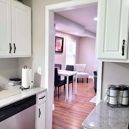 Apartment With Brand New Furniture And Large Parking West Seneca Exterior foto